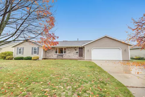 516 Marcks, Luxemburg, WI 54217