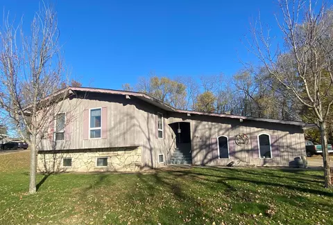 408 6th, Onalaska, WI 54650