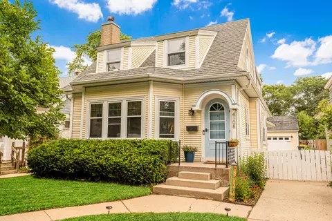 4108 N Morris, Shorewood, WI 53211