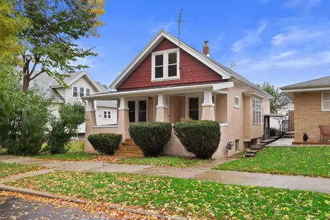 306 S 66th, Milwaukee, WI 53214