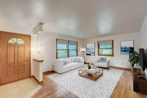 6057 S 20th, Milwaukee, WI 53221