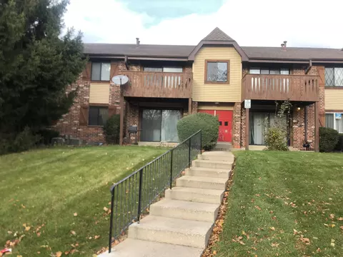 6050 W Calumet #102B, Milwaukee, WI 53223