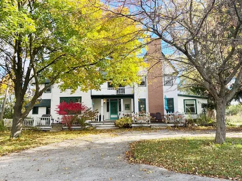 1815 W Brown Deer, River Hills, WI 53217