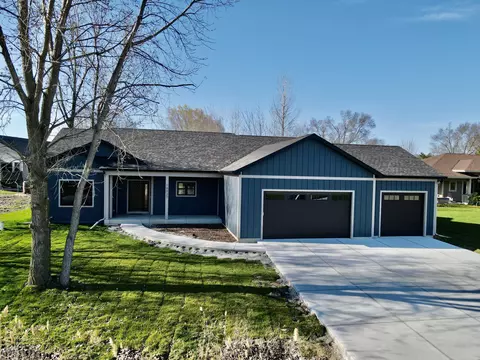 10027 Camelot, Mount Pleasant, WI 53406