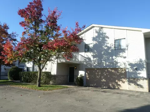 7211 98th #H, Kenosha, WI 53142