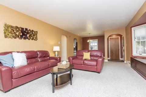 4234 N 24th, Milwaukee, WI 53209