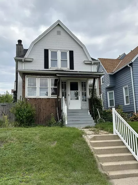 1213 S 57th, West Allis, WI 53214
