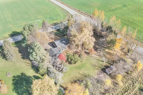 w2111 Ourtown Road, Lima, WI 53085