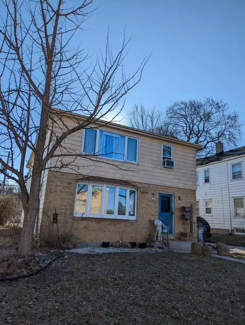 156 N 64th #158, Milwaukee, WI 53213