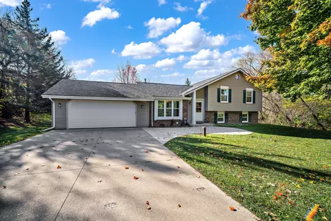 2835 Canyon, Jackson, WI 53037