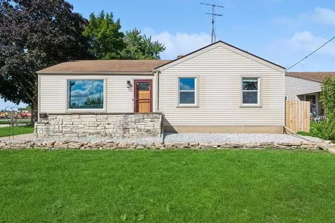 2936 97th, Sturtevant, WI 53177