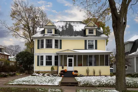 217 15th, La Crosse, WI 54601