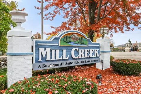 123 Center #211, Lake Geneva, WI 53147