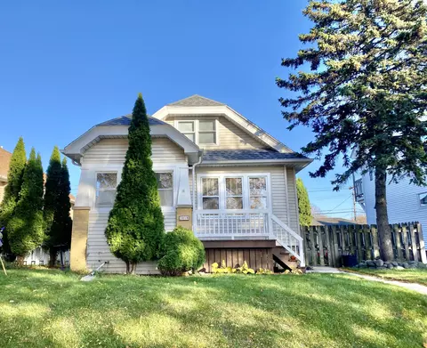 3018 S 93rd, West Allis, WI 53227