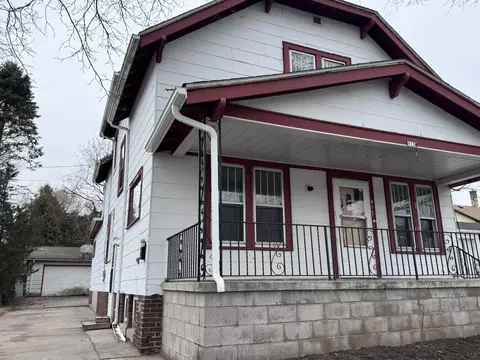 915 Columbus, Manitowoc, WI 54220