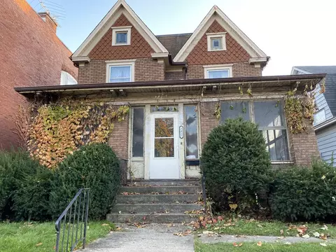 2411 Washington, Racine, WI 53405