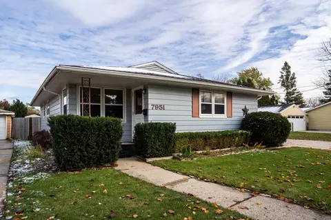7951 30th, Kenosha, WI 53142