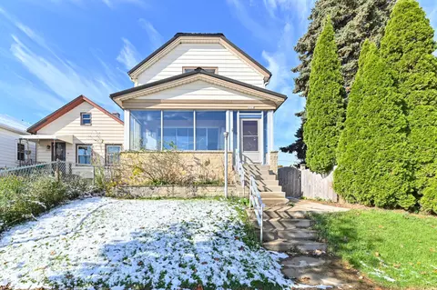 2313 S Logan, Milwaukee, WI 53207
