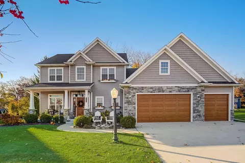 2209 Stonegate, Burlington, WI 53105