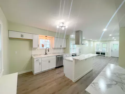 8730 N 76th, Milwaukee, WI 53223