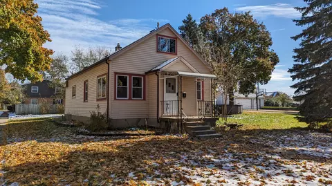 3700 S 90th, Milwaukee, WI 53228