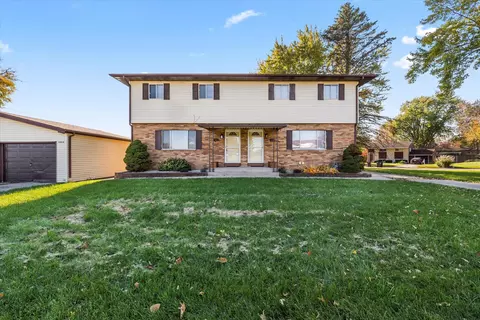 1864 Murphy Woods #1866, Beloit, WI 53511