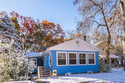 w1049 Violet Road, Bloomfield, WI 53128