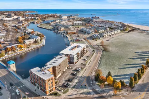 780 S Pier #305, Sheboygan, WI 53081