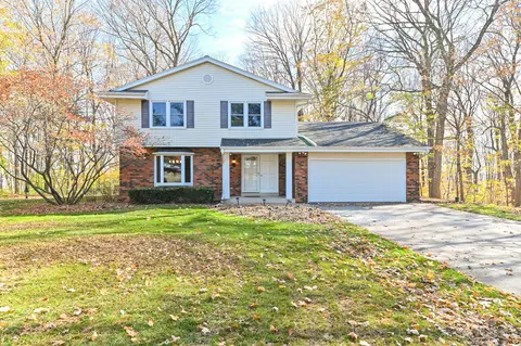 w267s9010 Karlstad, Mukwonago, WI 53149