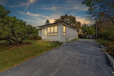 311 15th, South Milwaukee, WI 53172