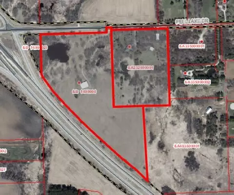 w661 Pell Lake Drive, Bloomfield, WI 53128