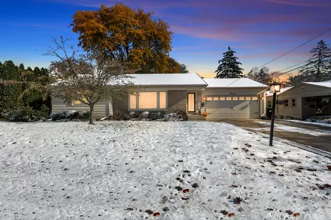 3604 Osborne, Racine, WI 53405