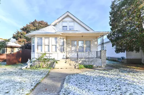 3940 E Cudahy, Cudahy, WI 53110