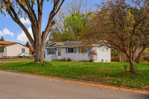 824 6th, Onalaska, WI 54650