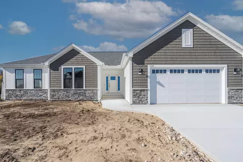 1200 Mamerow, Oconomowoc, WI 53066