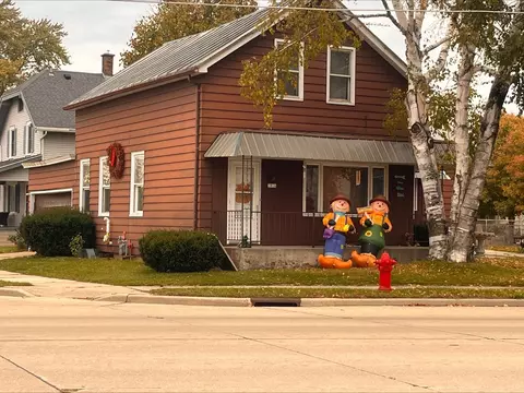 1816 Western, Manitowoc, WI 54220