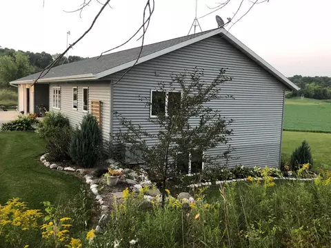 10319 Steinthal, Schleswig, WI 53042