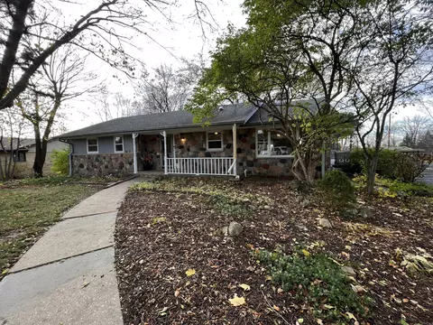 n74w22139 Alta Vis, Lisbon, WI 53089