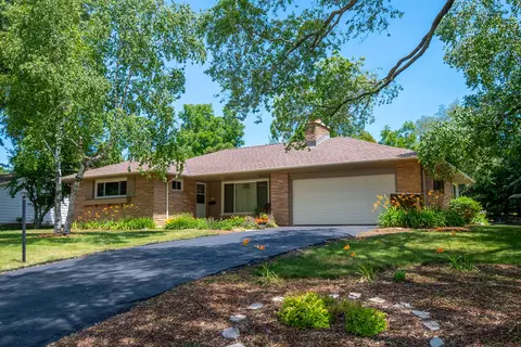 300 Madero, Thiensville, WI 53092