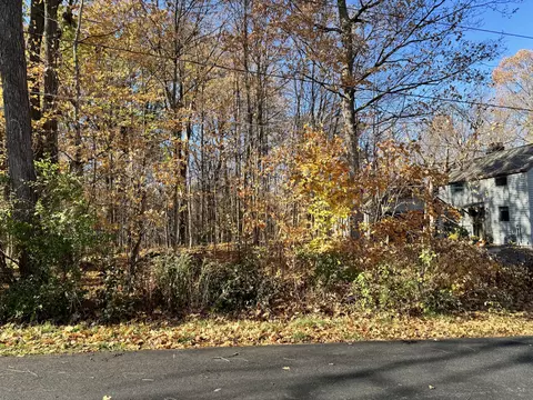 Lt14 Bird, Linn, WI 53125