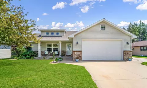 1843 Spruce, Manitowoc, WI 54220
