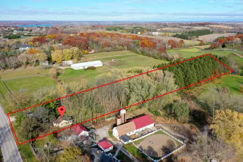 w288s250 Elmhurst, Delafield, WI 53188