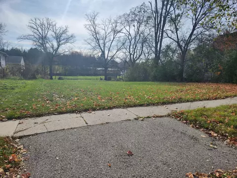 220 Phoenix, Delavan, WI 53115