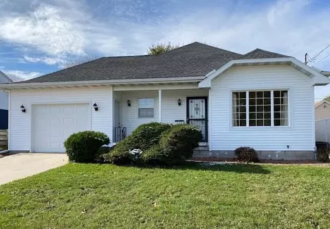1524 S 23rd, Manitowoc, WI 54220