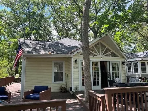 W4218 Crescent, Linn, WI 53147