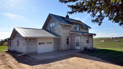 e6907 Monument Rock Road, Franklin, WI 54665