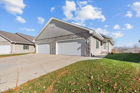 3380 Caleb, Barton, WI 53090