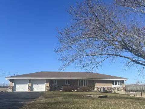 5645 Wausaukee, Trenton, WI 53095