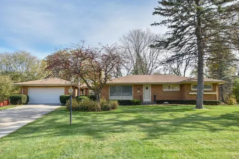 4130 N 160th, Brookfield, WI 53005