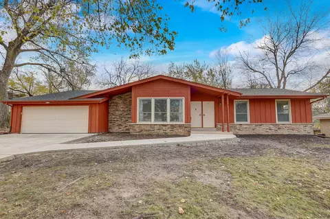 4745 Sumac, Greendale, WI 53129
